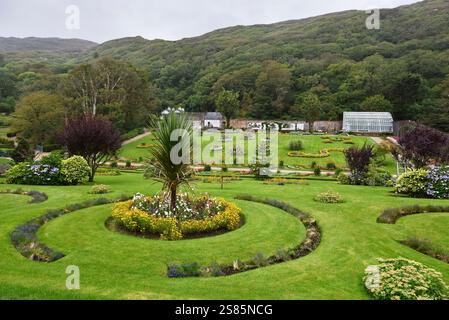 Ummauerte viktorianische Gärten in Kylemore Abbey, Connemara, County Galway, Connacht, Republik Irland Stockfoto