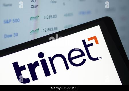 Das TriNet-Logo wird auf dem Smartphone angezeigt. TriNet Group, Inc. Ist ein Unternehmen in Dublin, Kalifornien Stockfoto