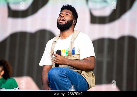 London, UK - 14. Juli 2019: Khalid tritt am 14. Juli 2018 bei Barclaycards British Summer time in Hyde Park auf - BANG MEDIA INTERNATIONAL FAMOUS PICTURES 28 HOLMES ROAD LONDON NW5 3AB UNITED KINGDOM Tel. +44 (0) 20 7485 1005 E-Mail pictures@famous.uk.com Stockfoto