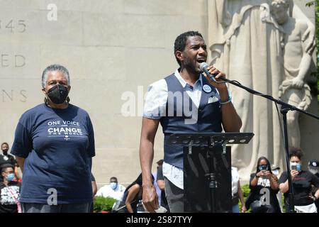 Jumaane Williams und seine Mutter Patricia Williams besuchten am 4. Juni 2019 den Memorial Service für George Floyd im Cadman Plaza Park Brooklyn in New York City Stockfoto