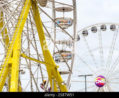Fahrgeschäfte, Spiele und Speisen auf dem Messegelände CNE Toronto Ontario Stockfoto