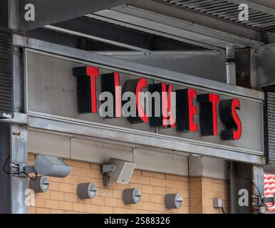 Fahrgeschäfte, Spiele und Speisen auf dem Messegelände CNE Toronto Ontario Stockfoto