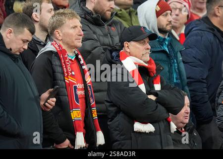 Anfield, Liverpool, Merseyside, Großbritannien. Januar 2025. Champions League Football, Liverpool gegen Lille; Liverpool Fans sehen sich Credit: Action Plus Sports/Alamy Live News an Stockfoto