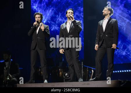 Musikkonzert - Il Volo - Tutti per UNO-Ad Astra Live nei Palasport Il gruppo musicale Il Volo composto da Piero Barone, Ignazio Boschetto e Gianluca Ginoble - durante il Concerto del Tour Tutti per UNO-Ad Astra Live Nei Palasport al Palazzo dello Sport di Roma Rom Italien Copyright: XRobertoxBettacchix/xLiveax 1701002 Stockfoto