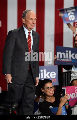Mike Bloomberg spricht während der Präsidentschaftswahlkampagne am 15. Januar 2020 im Sheraton Hotel in New York Stockfoto
