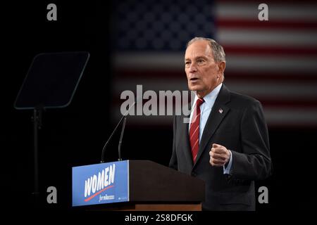 Mike Bloomberg spricht während der Präsidentschaftswahlkampagne am 15. Januar 2020 im Sheraton Hotel in New York Stockfoto
