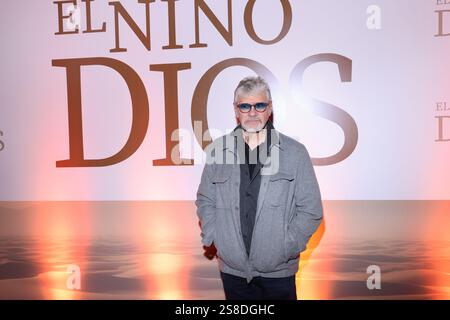 Mexiko-Stadt, Mexiko. Januar 2025. Henry Zakka besucht den roten Teppich für die Premiere von El Nino Dios im Cinemex Metropoli Patriotismo in Mexiko-Stadt, Mexiko, am 21. Januar 2025. (Foto: Yamak Perea/Eyepix Group) (Foto: Eyepix/NurPhoto) Credit: NurPhoto SRL/Alamy Live News Stockfoto