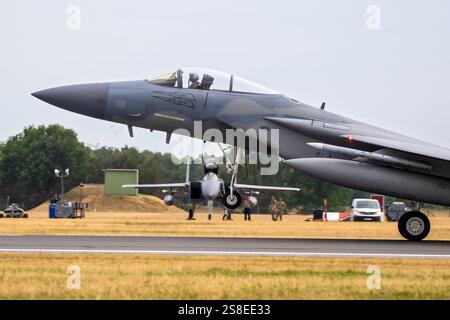 US Air Force McDonnell Douglas F-15C Eagle Jagdjet startet von der Hohn Air Base während der NATO-Übung Air Defender. Hohn, Deutschland - 15. Juni 2023 Stockfoto