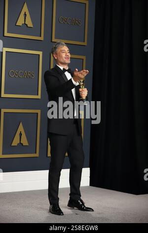 Taika Waititi bei den 92. Annual Academy Awards, Press Room, Los Angeles, USA - 09. Februar 2020 Stockfoto