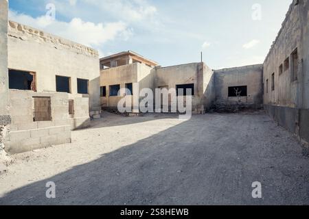 Die verlassenen Ruinen der alten Leprakolonie in Abades Teneriffa, Spanien 08-12-2024. Stockfoto