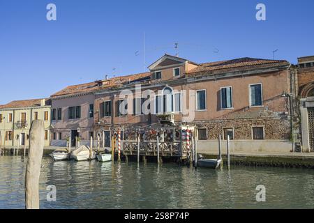 Canale di San Donato, alte Gebäude, Murano, Venedig, Italien, Europa Stockfoto