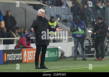 Italien, Bergamo, 21.01.2025: Gian Piero Gasperini (Atalanta-Manager) in der ersten Halbzeit beim Fußballspiel Atalanta BC gegen Sturm Graz, UCL 2024-2025, Ligaposition MD 7, Gewiss StadiumItalien, Bergamo, 2025 01 21: Atalanta BC gegen Sturm Graz, UEFA Champions League 2024/2025, Ligapause - Spieltag 7 im Gewiss Stadion. (Foto: Fabrizio Andrea Bertani/Pacific Press) Stockfoto