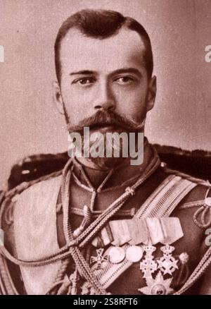Fotografische Porträt von Zar Nikolaus II oder Nikolai II (1868 - 1918) war der letzte Kaiser von Russland, Urteil vom 1. November 1894 bis zu seinem erzwungenen Abdankung am 15. März 1917. Vom 20. Jahrhundert Stockfoto