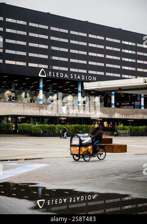 MALMÖ , 23-01-2025 , Malmö neues Stadion , Saison 2024 / 2025 , UEFA Europa League, Fußball. Während des Spiels Malmö - FC Twente, Stadion mit Außenansicht Stockfoto