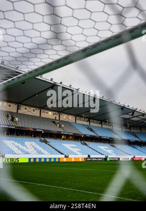 MALMÖ , 23-01-2025 , Malmö neues Stadion , Saison 2024 / 2025 , UEFA Europa League, Fußball. Während des Spiels Malmö - FC Twente, Innenansicht Stadion Stockfoto