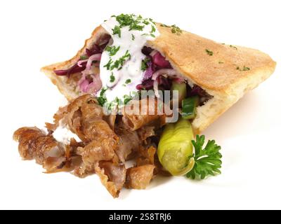 Kebab Sandwich auf weißem Hintergrund Stockfoto