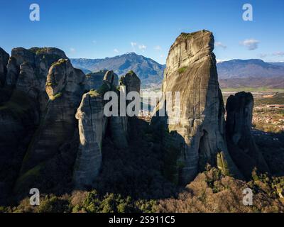 Meteora altes heiliges Kloster Drohne aus der Vogelperspektive Stockfoto