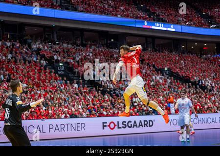 Herning, Dänemark. Januar 2025. Emil Jakobsen (7) aus Dänemark war 2025 beim IHF Handball-WM-Spiel der Männer zwischen Dänemark und der Schweiz bei Jyske Bank Boxen in Herning zu sehen. Stockfoto