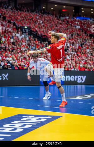 Herning, Dänemark. Januar 2025. Emil Jakobsen (7) aus Dänemark war 2025 beim IHF Handball-WM-Spiel der Männer zwischen Dänemark und der Schweiz bei Jyske Bank Boxen in Herning zu sehen. Stockfoto