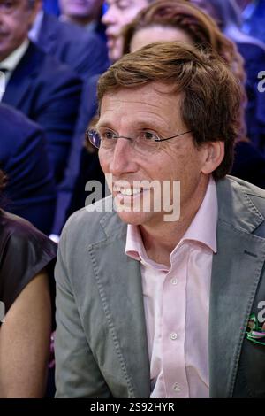 Madrid, Spanien. Januar 2025. FITUR die Internationale Tourismusmesse Spaniens 2025. Jose Luis Martinez-Almeida, spanischer Staatsanwalt und Politiker, Mitglied der Partido Popular und Bürgermeister von Madrid von 2019 bis heute. IFEMA, Madrid, Spanien. Quelle: EnriquePSans/Alamy Live News Stockfoto