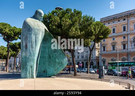 Johannes Paul II. Denkmal von Oliviero Rainaldi, Rom, Italien Stockfoto