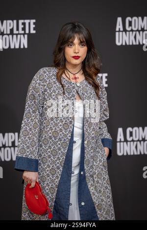 Rom, Italien - 17. Januar 2025: Italienische Schauspielerin, Songwriterin und Regisseurin Margherita Vicario während der italienischen Premiere des Films „A Complete Unknown“ von James Mangold im Auditorium Parco della Musica. Stockfoto