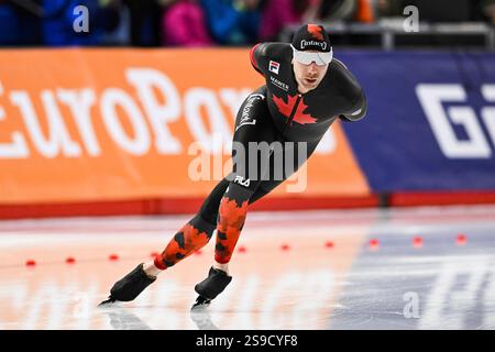 CALGARY, ab, KANADA - 25. JANUAR: Ted-Jan Bloemen (CAN) Rennen während der 10000 m langen Männer Division A bei ISU World Cup Speed Skating #3 am 25. Januar 2025 im Olympic Oval in Calgary, ab, Kanada (Foto: David Kirouac) Credit: dpa Picture Alliance/Alamy Live News Stockfoto