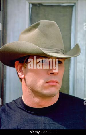 TOMMY LEE JONES IN COAL MINER'S DAUGHTER (1980) UNTER DER REGIE VON MICHAEL APTED. Quelle: UNIVERSELLE BILDER/Album Stockfoto