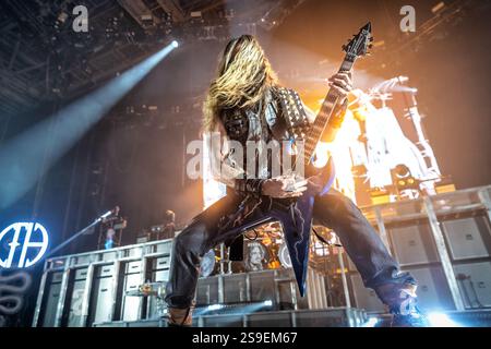 Oslo, Norwegen. Januar 2025. Die US-amerikanische Heavy-Metal-Band Pantera gibt ein Live-Konzert im Oslo Spektrum in Oslo. Hier ist Gitarrist Zakk Wylde live auf der Bühne zu sehen. Stockfoto
