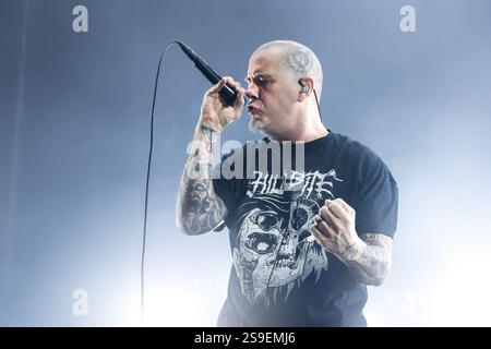 Oslo, Norwegen. Januar 2025. Die US-amerikanische Heavy-Metal-Band Pantera gibt ein Live-Konzert im Oslo Spektrum in Oslo. Hier ist Sänger Phil Anselmo live auf der Bühne zu sehen. Stockfoto