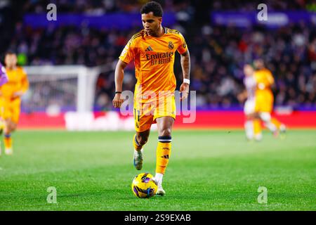 Rodrygo geht gegen Real Madrid während des Fußballspiels der spanischen Meisterschaft La Liga zwischen Real Valladolid und Real Madrid am 25. Januar 2025 bei Jose Zorrilla in Valladolid, Spanien Stockfoto