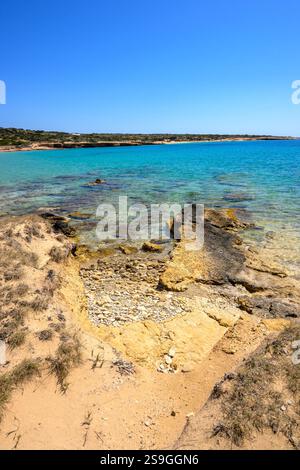 Fanos Strand mit klarem Wasser, im Süden von Koufonisi. Kleine Kykladen, Griechenland Stockfoto