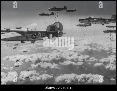 2. Weltkrieg USAF B-24 Bombenabwürfe auf einem Rangierbahnhof in Ploiesti Rumänien strategische Bombenangriffe in Europa während des Zweiten Weltkriegs unter großen Opfern spielte die strategische Tageslichtbombenkampagne der US Army Air Forces (USAAF) eine entscheidende Rolle beim Sieg des Krieges in Europa. Stockfoto
