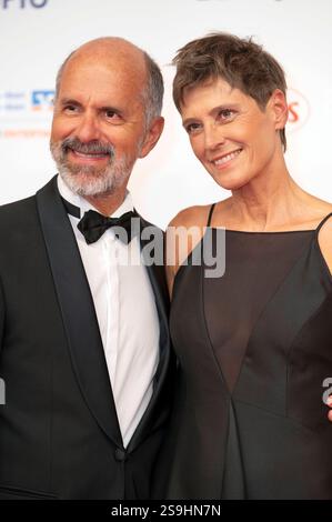 Christoph Maria Herbst mit Ehefrau Gisi Herbst beim 49. Deutsche Filmball 2025 im Hotel Bayerischer Hof. München, 25.01.2025 *** Christoph Maria Herbst mit Frau Gisi Herbst beim Deutschen Filmball 49 2025 im Hotel Bayerischer Hof München, 25 01 2025 Foto:Xn.xKolinzx/xFuturexImagex filmball 5963 Stockfoto