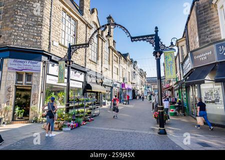 Harrogate, Großbritannien - 17. September 2024. Beulah Street Eingangsschild im Handelszentrum von Harrogate, North Yorkshire, Großbritannien Stockfoto