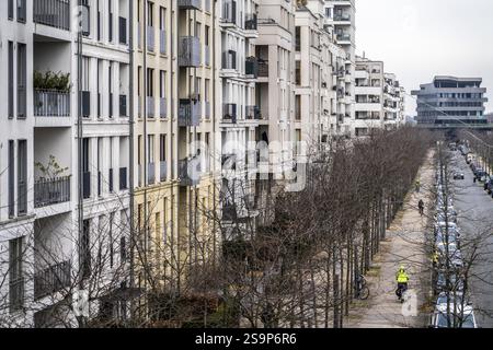 Wohnhäuser, Mietwohnungen, Eigentumswohnungen im Stadtzentrum, Düsseldorf-Pempelfort, Toulouser Allee Nordrhein-Westfalen, Deutschland, Europa Stockfoto