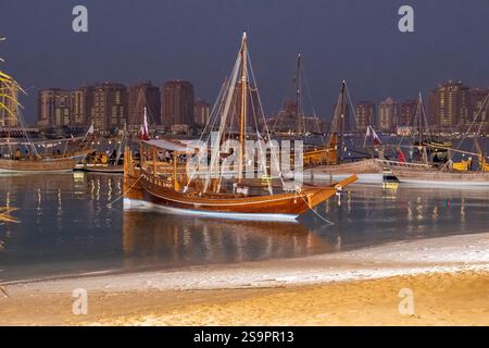 Traditionelles arabisches Fischerleben traditionelles Dhow-Festival Katara Doha Katar Stockfoto