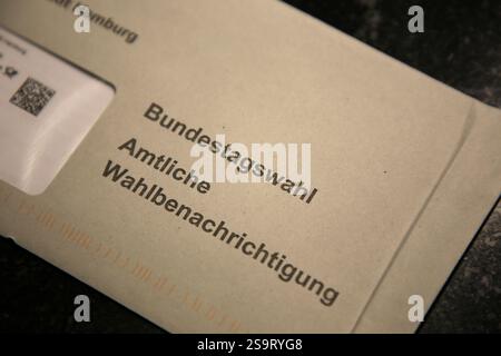 Hamburg, Deutschland - 01 27 2025, Wahlbenachrichtigung für die Bundestagswahl 2025 am 23. Februar in Deutschland Stockfoto