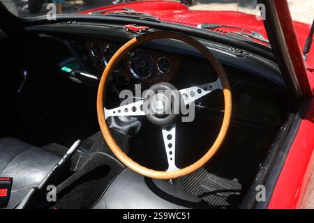 Allgemeine Ansichten eines alten Triumph-Autos in Brighton, East Sussex, Großbritannien. Stockfoto