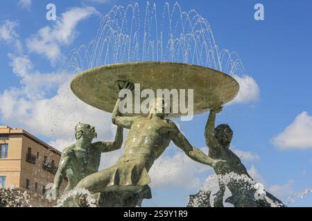 Valletta, Malta. Triton Fountain, Wasserbrunnen auf Malta. Stockfoto