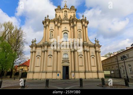 Polen, Warschau. Außen. Kirche St. Joseph oder Visitationistische Kirche. Römisch-katholisch, in Krakowskie Przedmiescie 34. Bemerkenswertes Rokoko-Design, Stockfoto