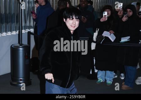 Mailand, Italien. Januar 2025. Kentaro Sakaguchi nimmt an der Prada Party während der Mailand Herrenmode Herbst/Winter 2025-2026 Fashion Week am 19. Januar 2025 in Mailand Teil. (Foto: Alessandro Bremec/NurPhoto) Credit: NurPhoto SRL/Alamy Live News Stockfoto