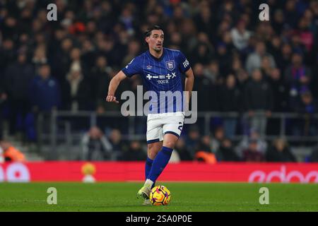 Jacob Greaves von Ipswich Town - Ipswich Town V Brighton & Hove Albion, Premier League, Portman Road, Ipswich, Großbritannien - 16. Januar 2025 nur redaktionelle Verwendung - es gelten Einschränkungen bei DataCo Stockfoto