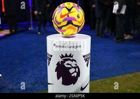 Offizieller Match Ball der Premier League 2024/25 Saison, Nike Flight Aerowsculpt – Ipswich Town gegen Brighton & Hove Albion, Premier League, Portman Road, Ipswich, Großbritannien – 16. Januar 2025 nur redaktionelle Verwendung – es gelten Einschränkungen bei DataCo Stockfoto