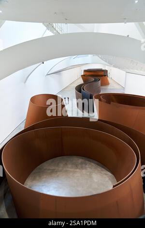 Richard Serra, The Matter of the Time, 1994-2005, Guggenheim Museum, Bilbo-Bilbao, Biskaya, Baskenland, Spanien. Stockfoto