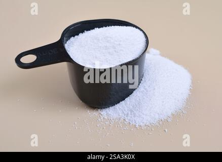 Natriumtriphosphat STP, auch Natriumtripolyphosphat STPP oder Tripolyphosphat TPP Stockfoto