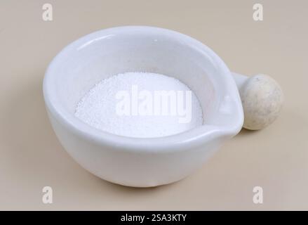 Natriumtriphosphat STP, auch Natriumtripolyphosphat STPP oder Tripolyphosphat TPP Stockfoto
