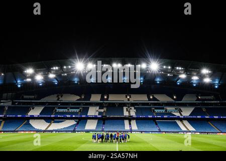 Manchester, Großbritannien. Januar 2025. Die Spieler des Clubs wurden während eines Trainings des belgischen Fußballclubs Brugge KV am Dienstag, den 28. Januar 2025 in Manchester, England, dargestellt. Morgen spielen sie gegen den englischen Verein Manchester City, am 8. Tag der UEFA Champions League. BELGA FOTO BRUNO FAHY Credit: Belga News Agency/Alamy Live News Stockfoto