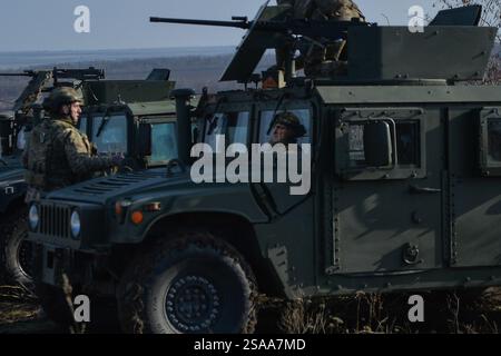 Kiew, Donezk, Ukraine. Januar 2025. Die ukrainische 28. Brigade trainiert und ist im Donezk-Gebiet stationiert. (Kreditbild: © Madeleine Kelly/ZUMA Press Wire) NUR REDAKTIONELLE VERWENDUNG! Nicht für kommerzielle ZWECKE! Stockfoto