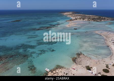 Drohnenaufnahme, Elafonissi Beach, Südwesten Kretas, Kreta, Griechenland, Europa Stockfoto